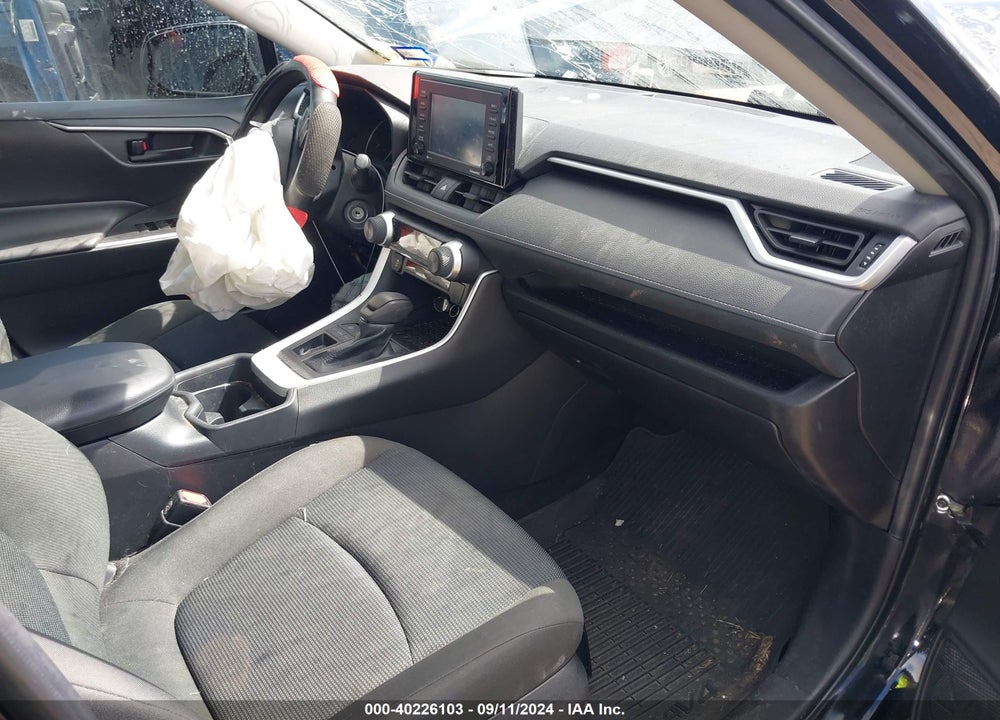 2021 TOYOTA RAV4 LE VIN: 2T3H1RFV0MC168845