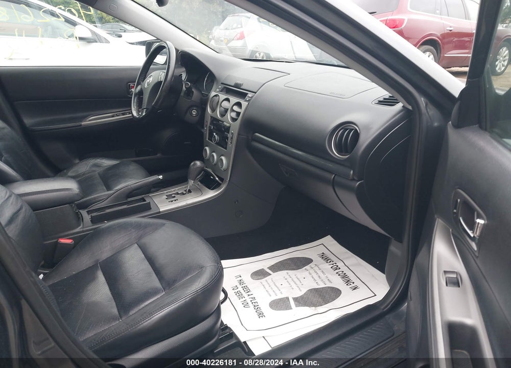 2004 MAZDA 6 S VIN: 1YVHP80D645N84021