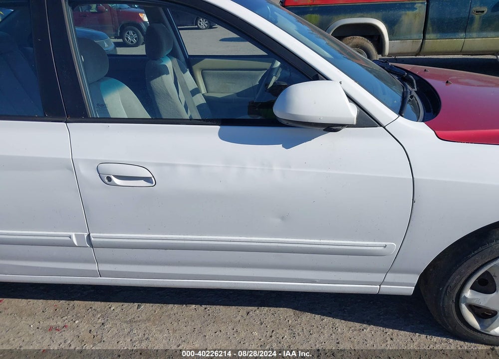 2004 HYUNDAI ELANTRA GLS/GT VIN: KMHDN46D44U894082