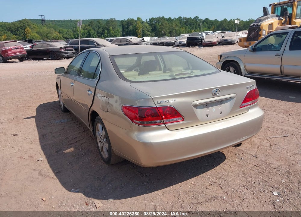 2005 LEXUS ES 330 VIN: JTHBA30G055098492