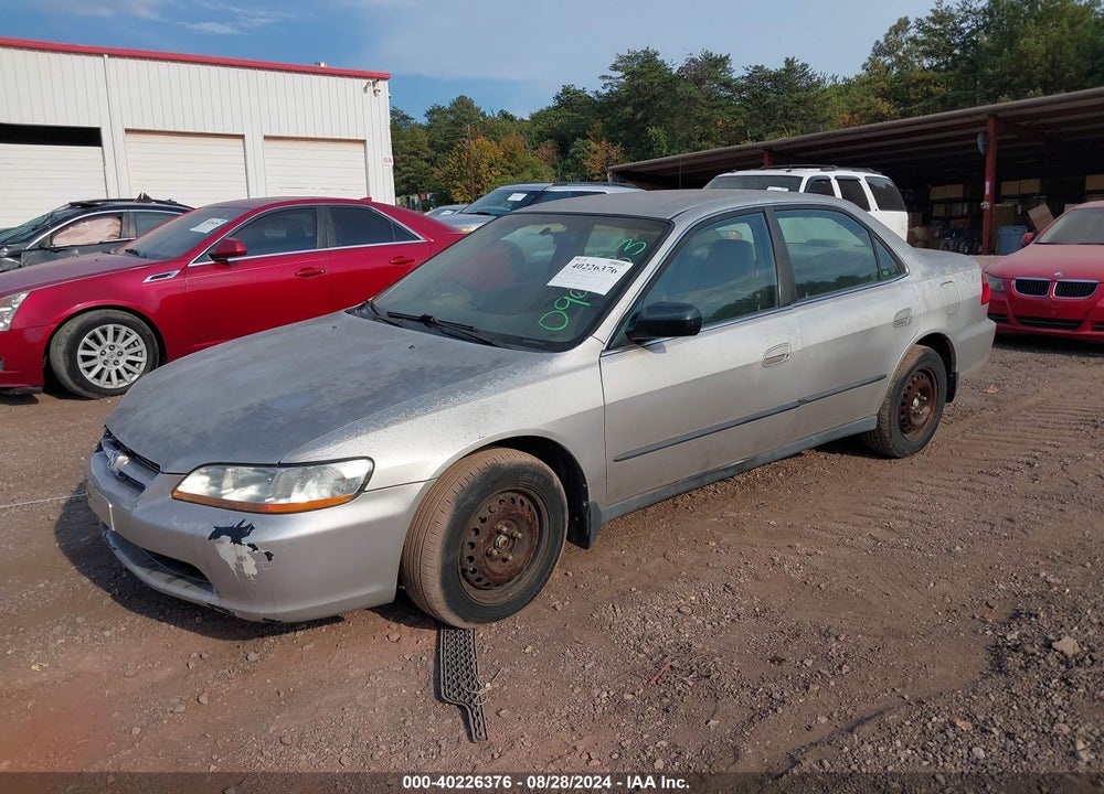 1998 HONDA ACCORD LX VIN: 1HGCG5649WA099583