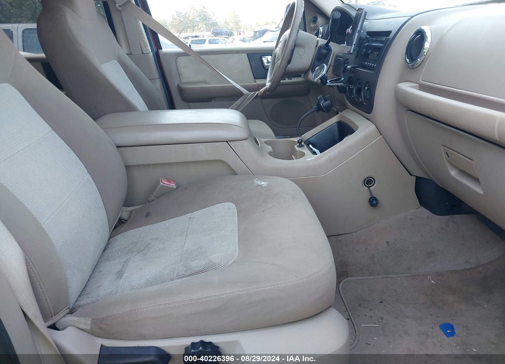 2005 FORD EXPEDITION NBX/XLT VIN: 1FMPU16585LA83321