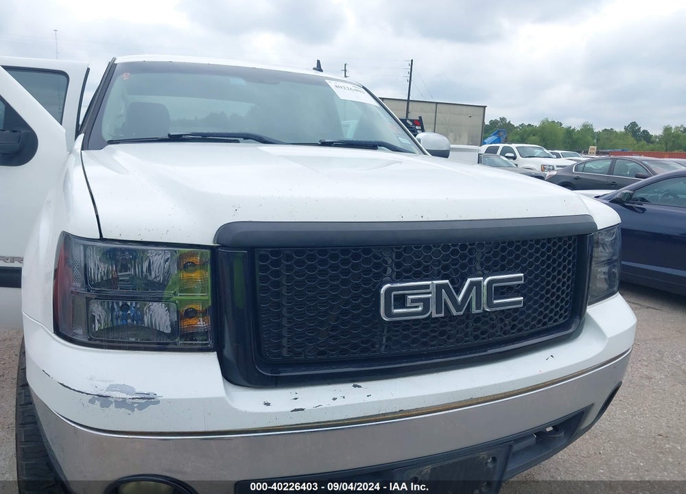 2008 GMC SIERRA 1500 SLE1 VIN: 3GTEC13J98G251971