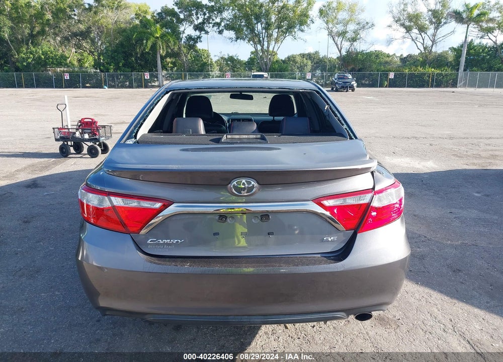 2017 TOYOTA CAMRY SE VIN: 4T1BF1FK0HU381855