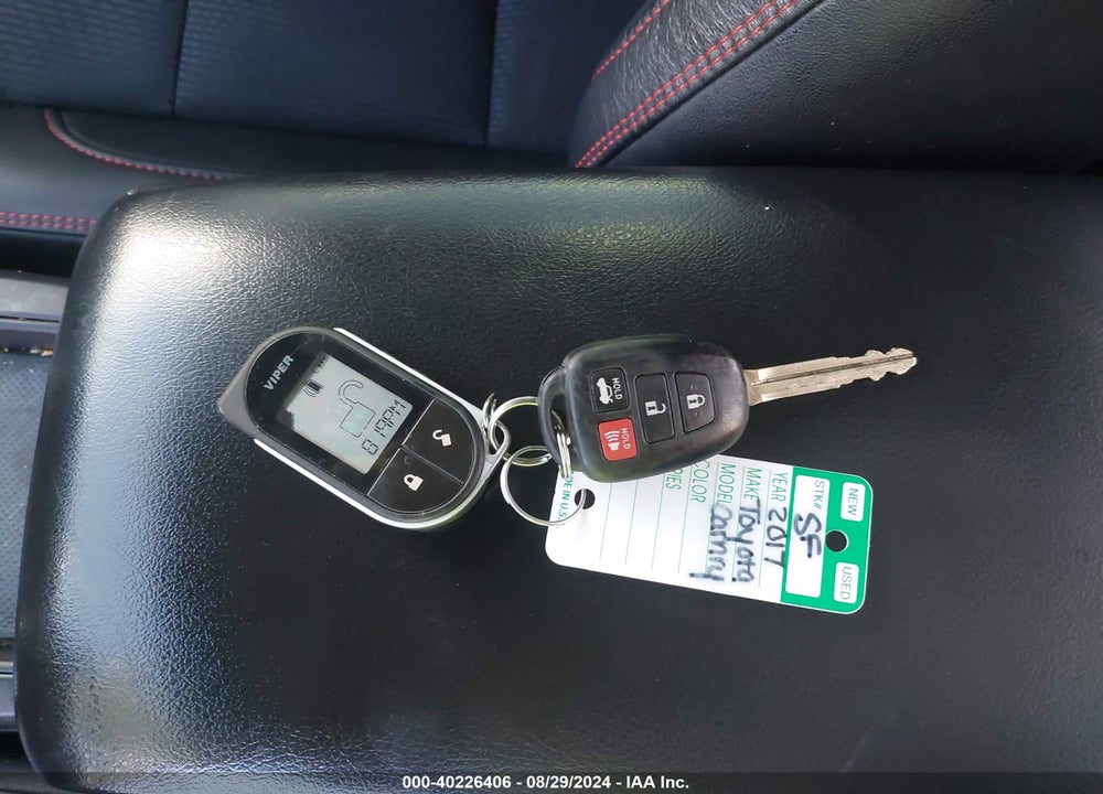 2017 TOYOTA CAMRY SE VIN: 4T1BF1FK0HU381855