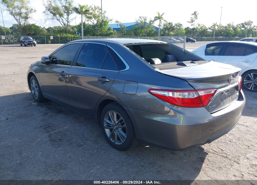 2017 TOYOTA CAMRY SE VIN: 4T1BF1FK0HU381855