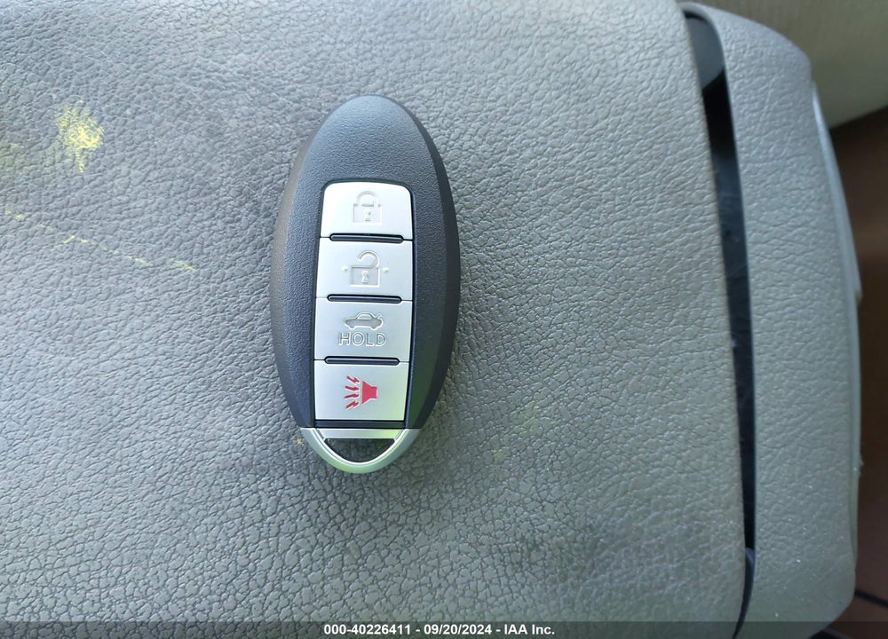 2017 NISSAN SENTRA SV VIN: 3N1AB7AP5HL672897