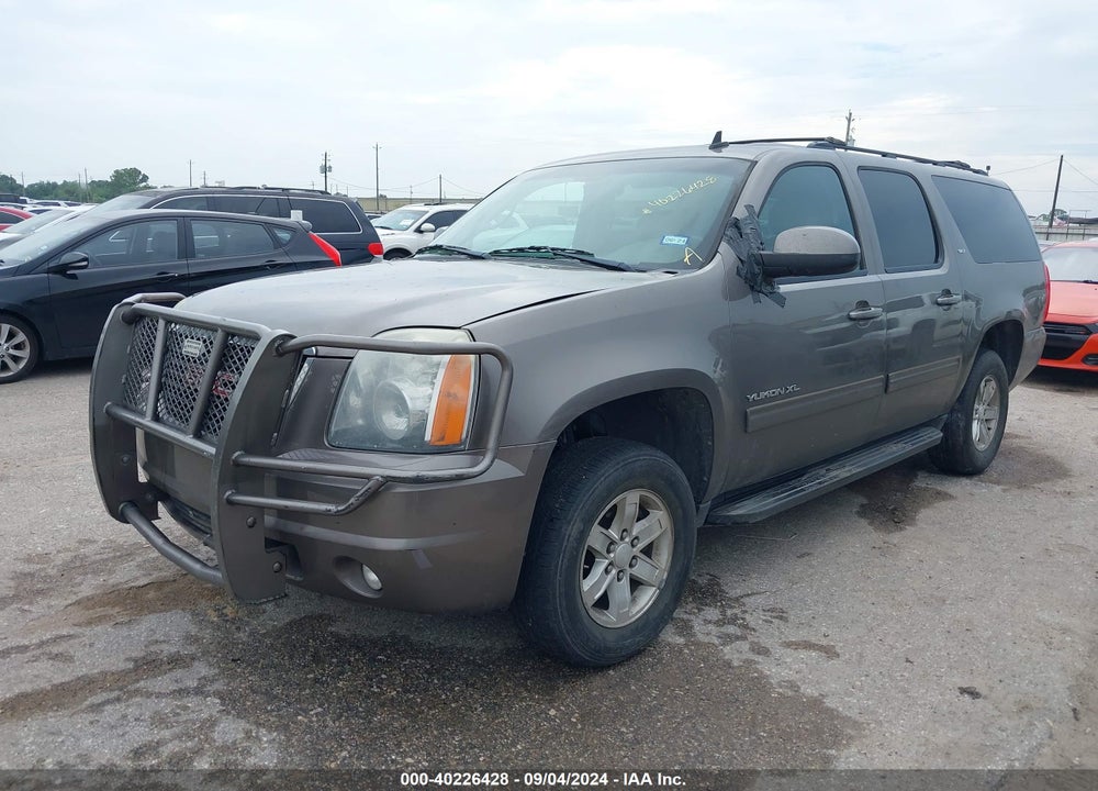 2011 GMC YUKON XL 1500 SLT VIN: 1GKS2KE32BR265992