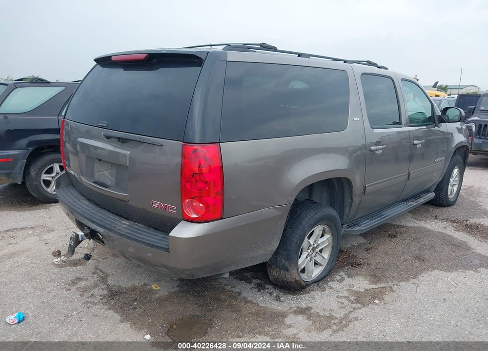 2011 GMC YUKON XL 1500 SLT VIN: 1GKS2KE32BR265992