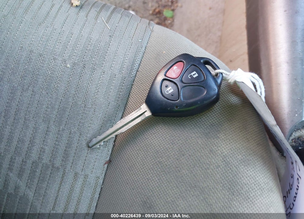 2011 TOYOTA RAV4 VIN: JTMJF4DV0B5043839
