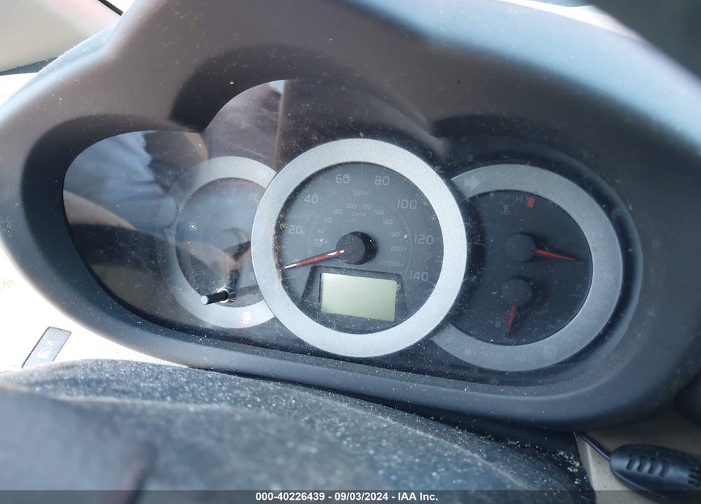 2011 TOYOTA RAV4 VIN: JTMJF4DV0B5043839