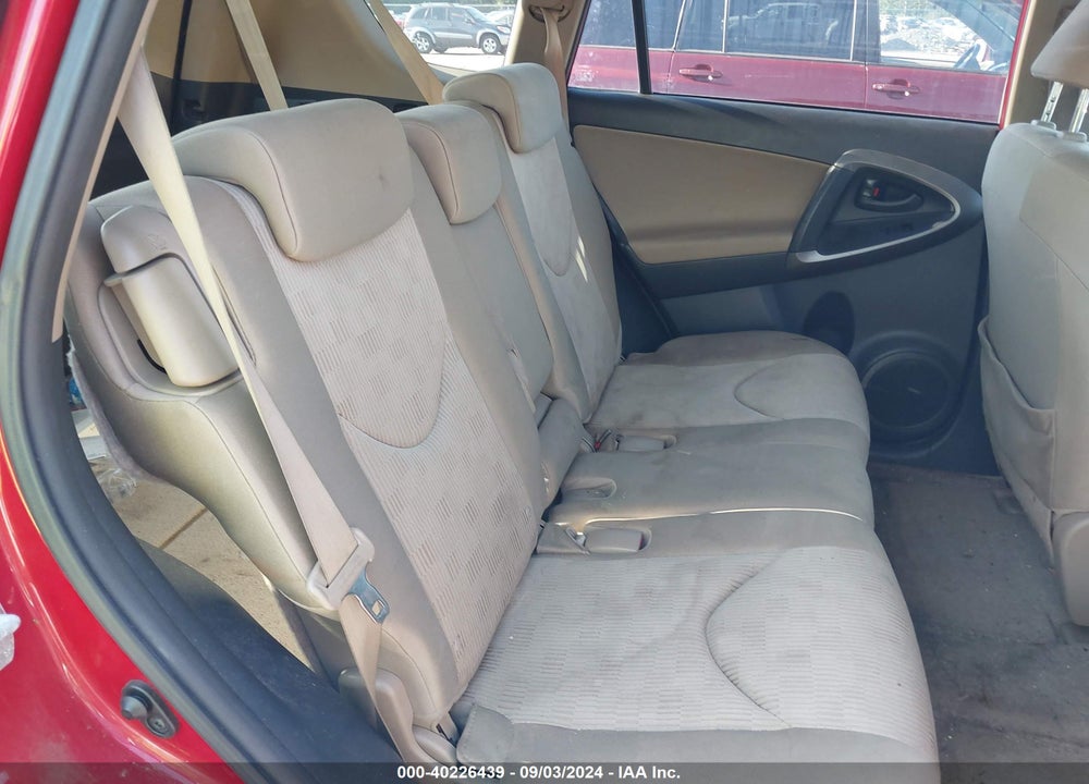 2011 TOYOTA RAV4 VIN: JTMJF4DV0B5043839