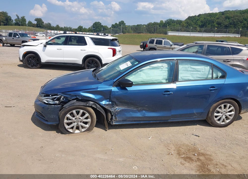2015 VOLKSWAGEN JETTA 1.8T SE VIN: 3VWD17AJ8FM355936