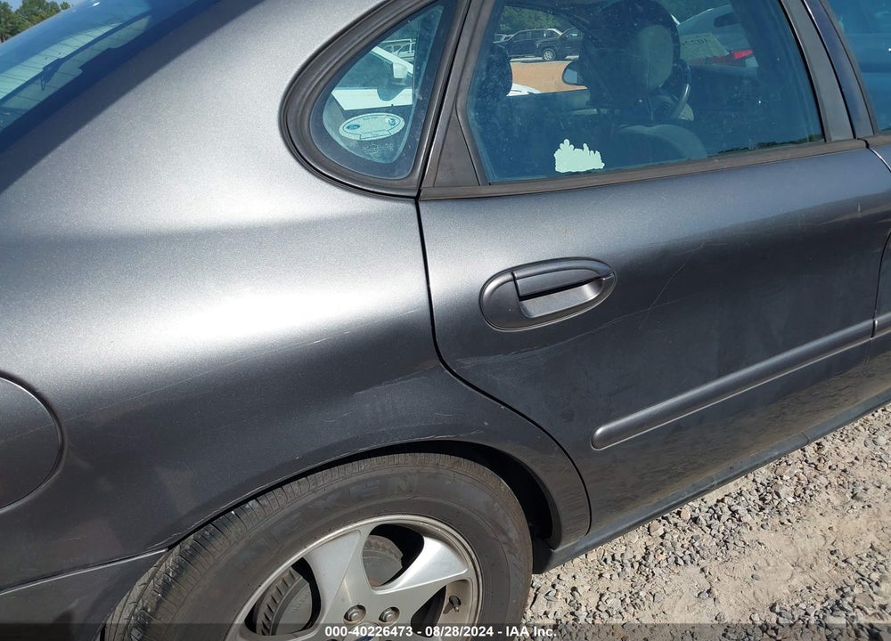 2002 FORD TAURUS SES VIN: 1FAFP55S42G269339