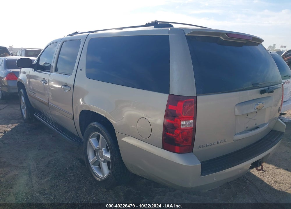 2008 CHEVROLET SUBURBAN 1500 LT VIN: 3GNFC16078G193471