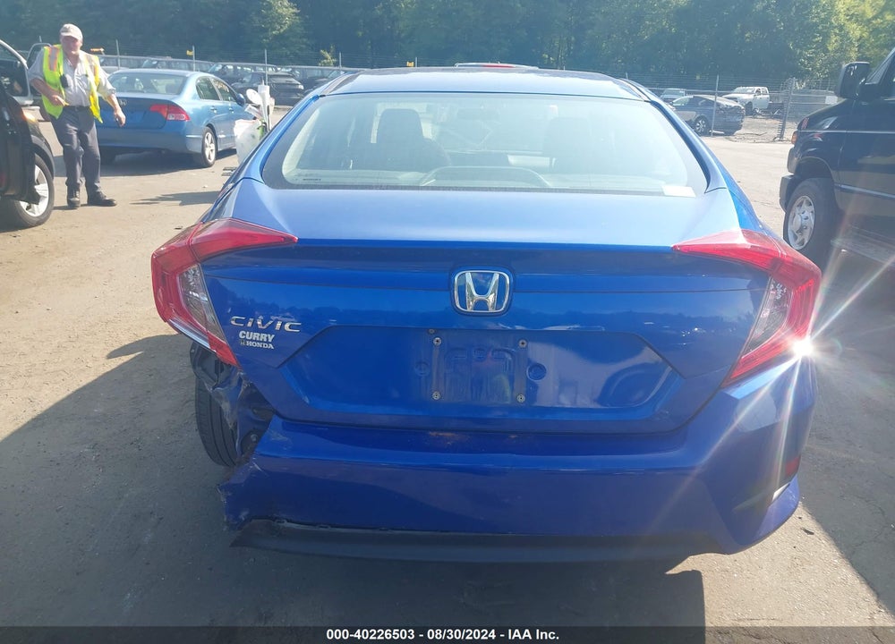 2018 HONDA CIVIC LX VIN: 2HGFC2F53JH581329