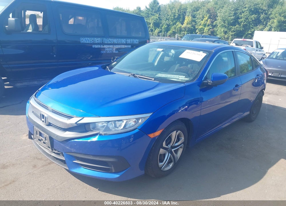 2018 HONDA CIVIC LX VIN: 2HGFC2F53JH581329