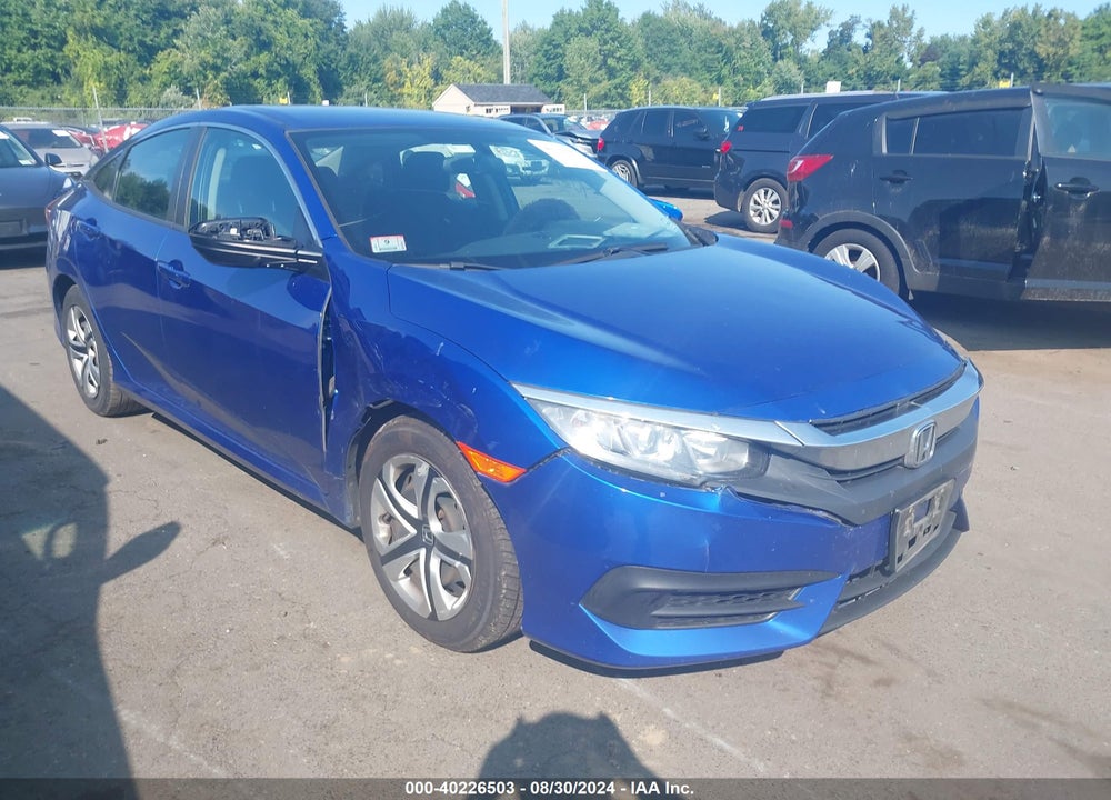 2018 HONDA CIVIC LX VIN: 2HGFC2F53JH581329