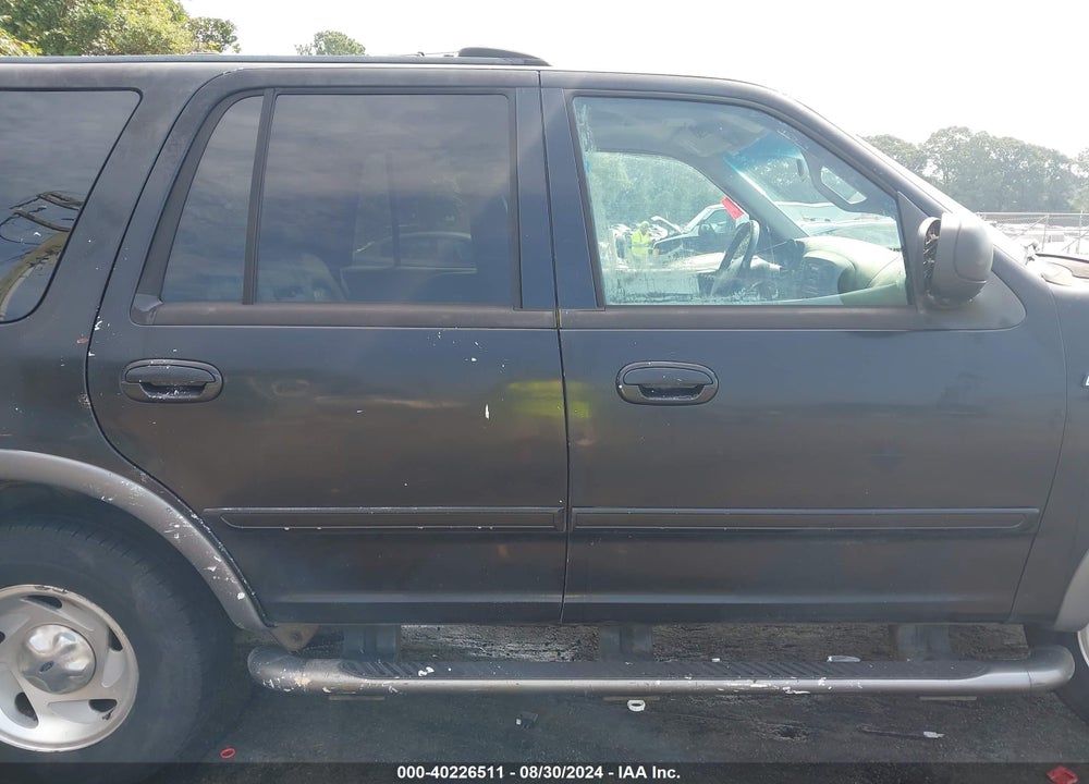 1999 FORD EXPEDITION XLT VIN: 1FMRU1861XLC20925