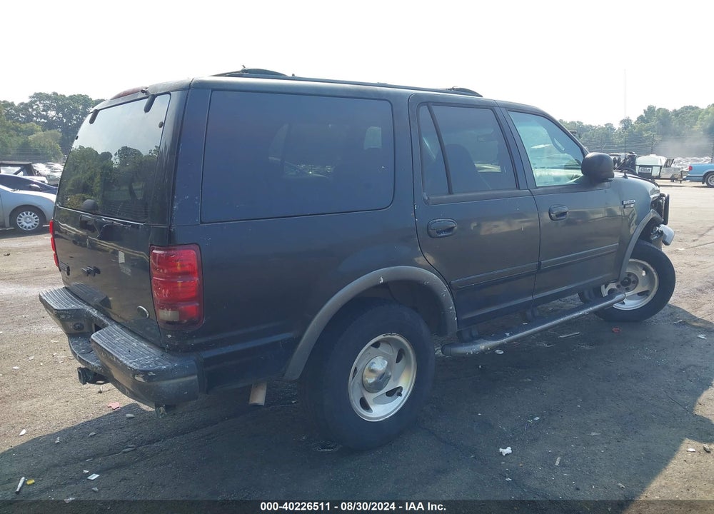 1999 FORD EXPEDITION XLT VIN: 1FMRU1861XLC20925