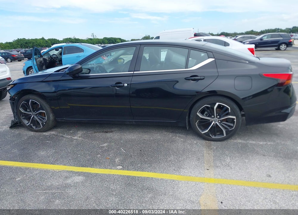 2023 NISSAN ALTIMA SR FWD VIN: 1N4BL4CVXPN318872