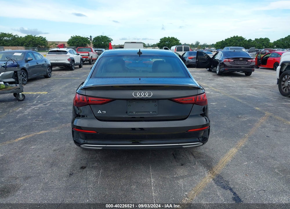2022 AUDI A3 PREMIUM 40 TFSI FRONT-WHEEL DRIVE S TRONIC VIN: WAUAUDGY1NA039237