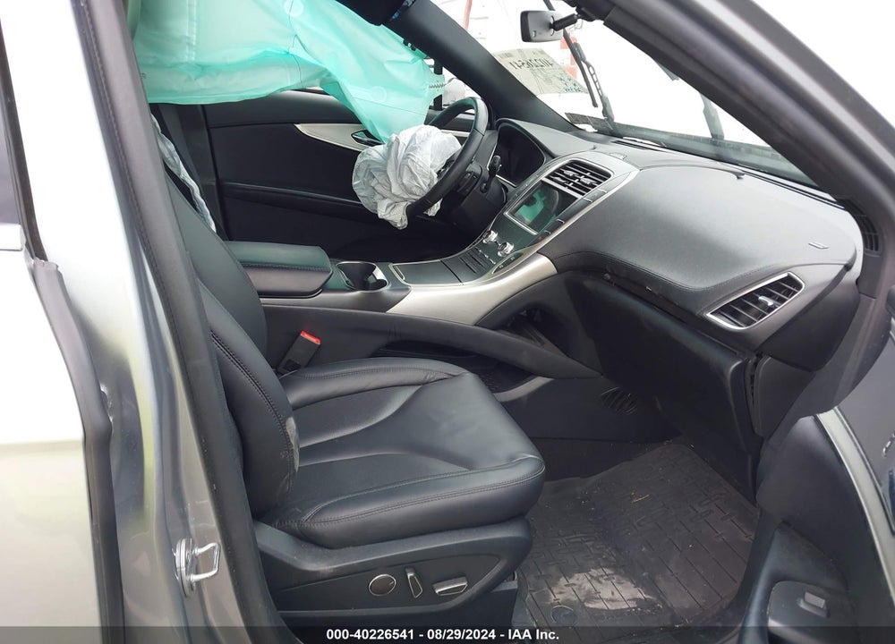 2020 LINCOLN NAUTILUS STANDARD VIN: 2LMPJ8J98LBL27448