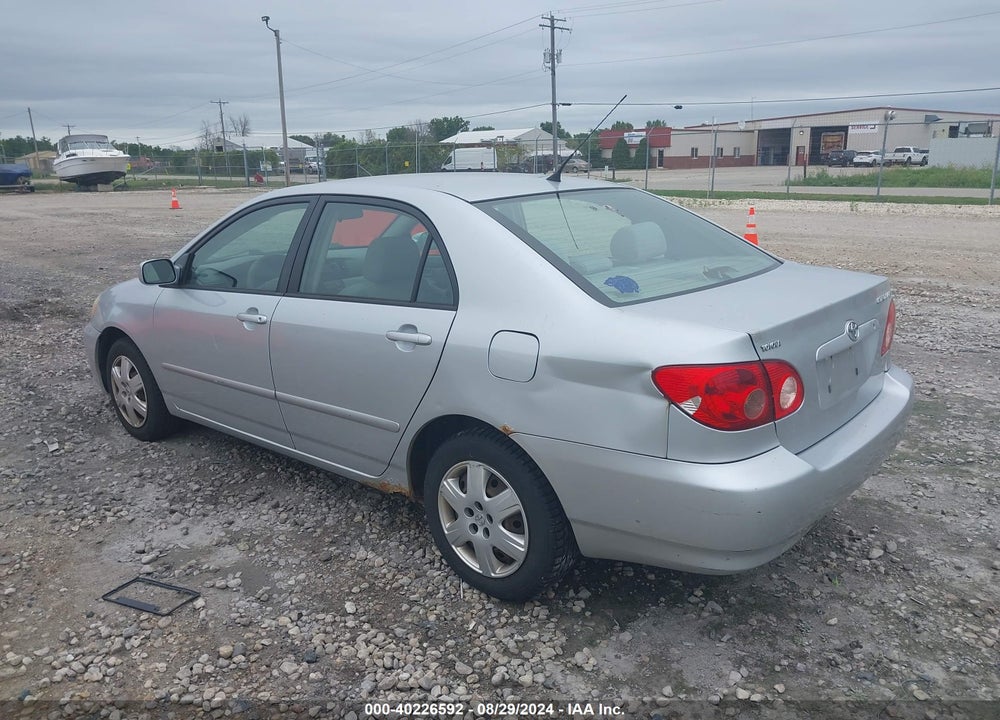2007 TOYOTA COROLLA LE VIN: 1NXBR32E17Z764883