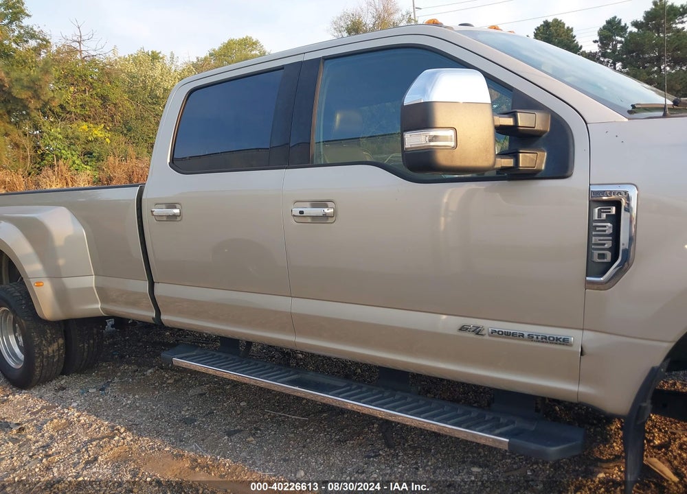 2017 FORD F-350 LARIAT VIN: 1FT8W3DT9HEB21759