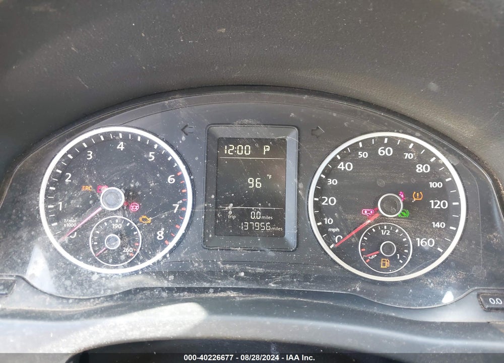 2011 VOLKSWAGEN TIGUAN S VIN: WVGBV7AX1BW539558