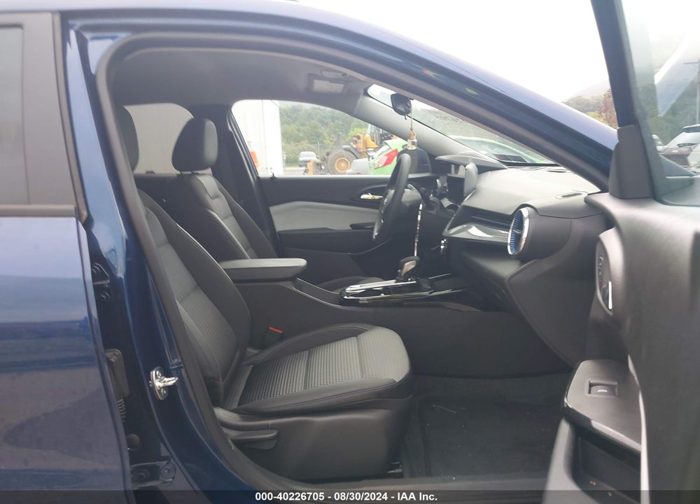 2024 CHEVROLET TRAX FWD LT VIN: KL77LHE2XRC176075