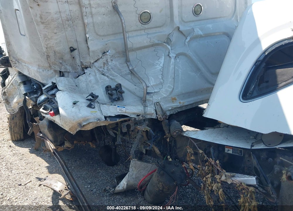2016 FREIGHTLINER CASCADIA 125 VIN: 3AKJGLDR8GSGW7580