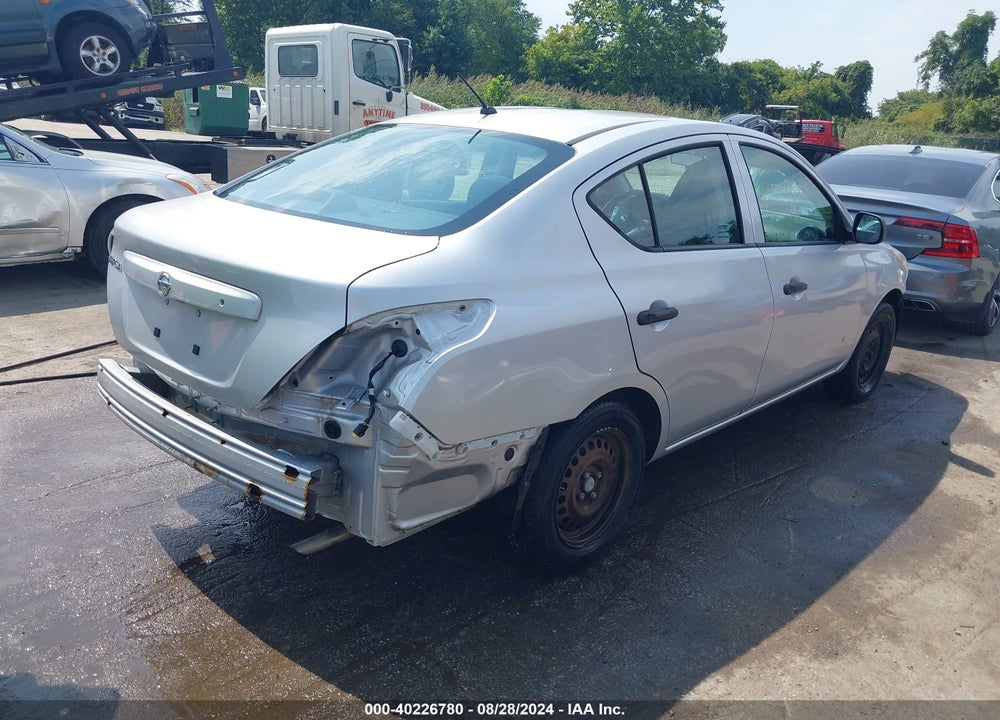 2015 NISSAN VERSA 1.6 S+ VIN: 3N1CN7AP8FL911193