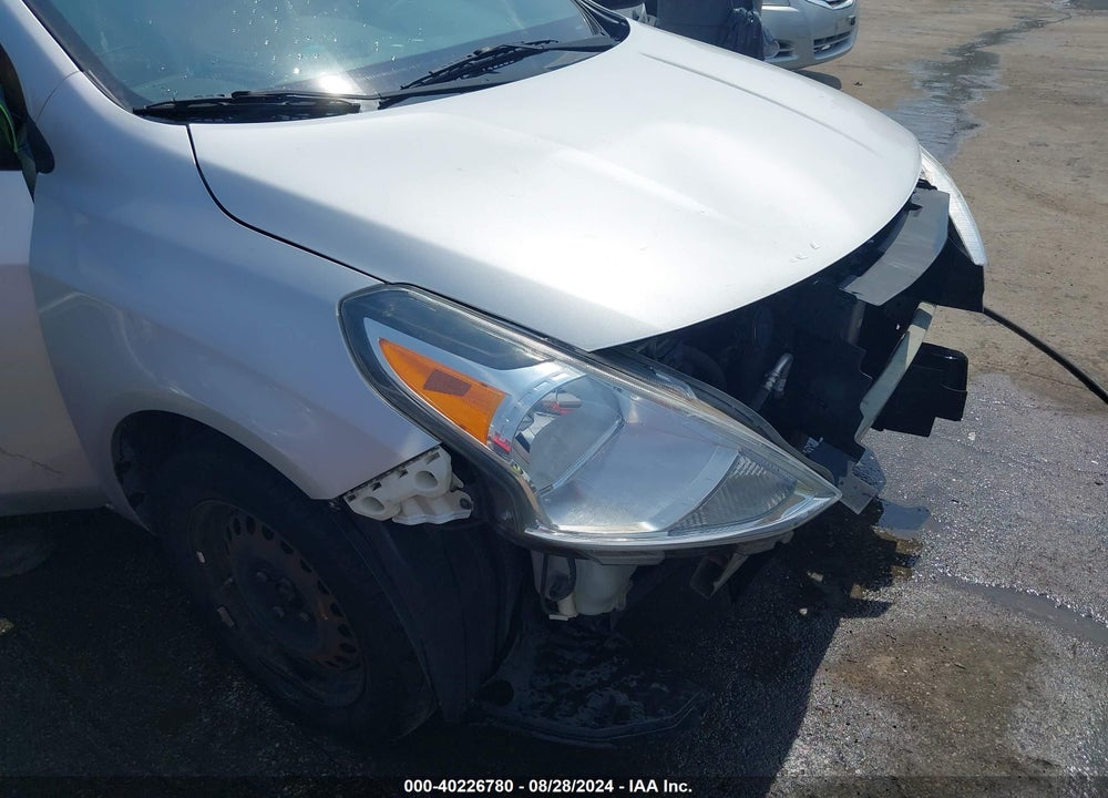 2015 NISSAN VERSA 1.6 S+ VIN: 3N1CN7AP8FL911193