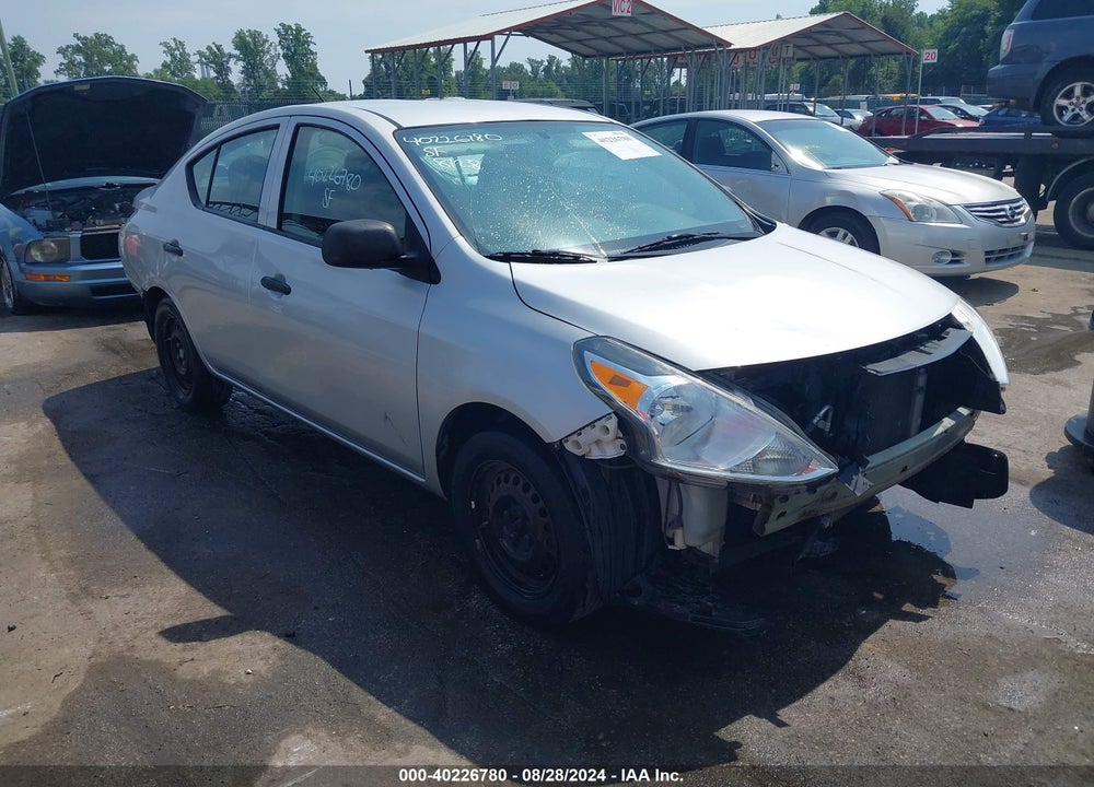 2015 NISSAN VERSA 1.6 S+ VIN: 3N1CN7AP8FL911193