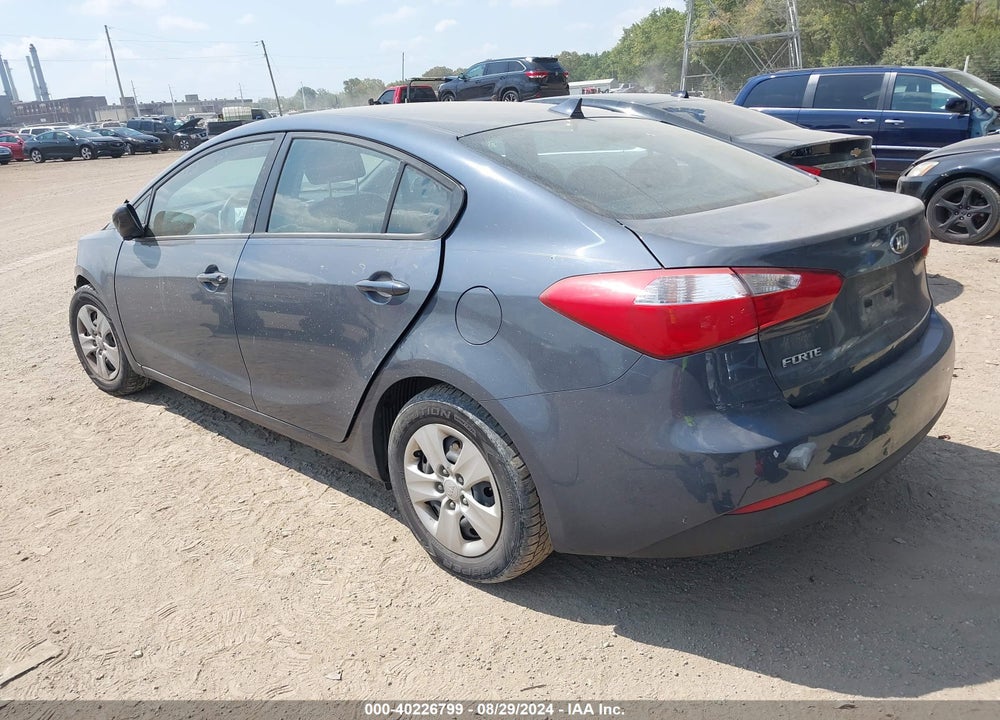 2016 KIA FORTE LX VIN: KNAFK4A62G5564130