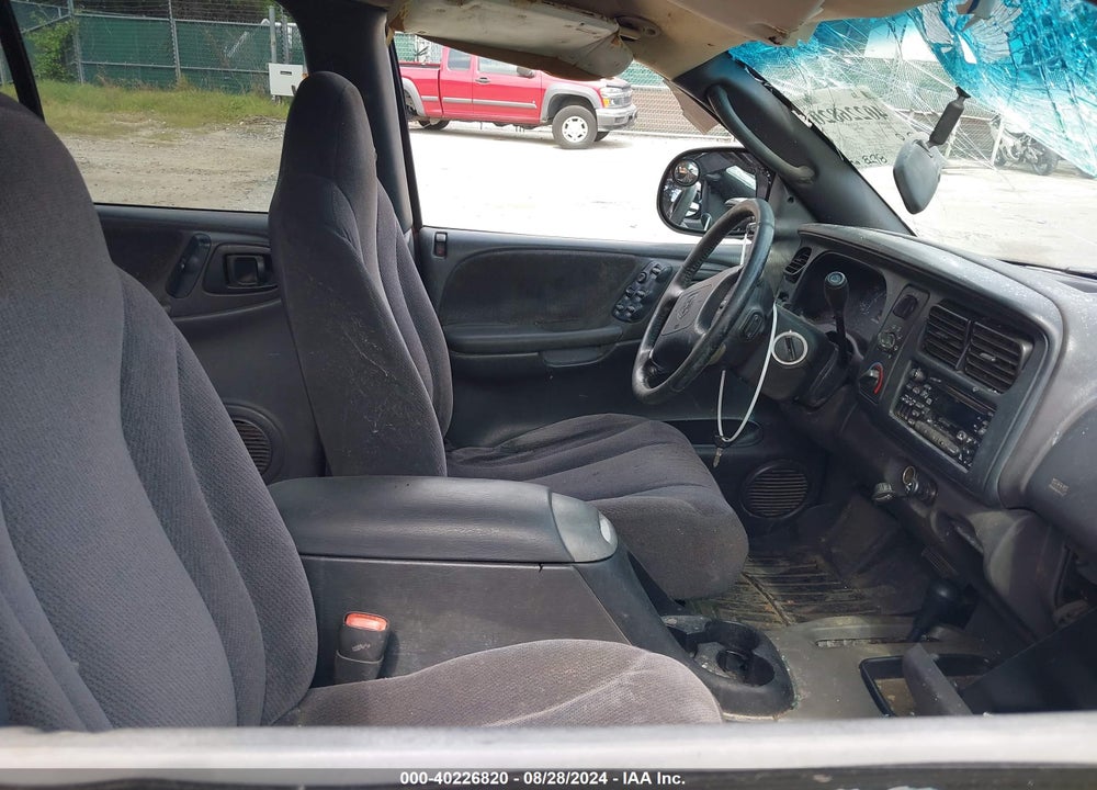 2000 DODGE DAKOTA SLT/SPORT VIN: 1B7HG2AZ6YS629513
