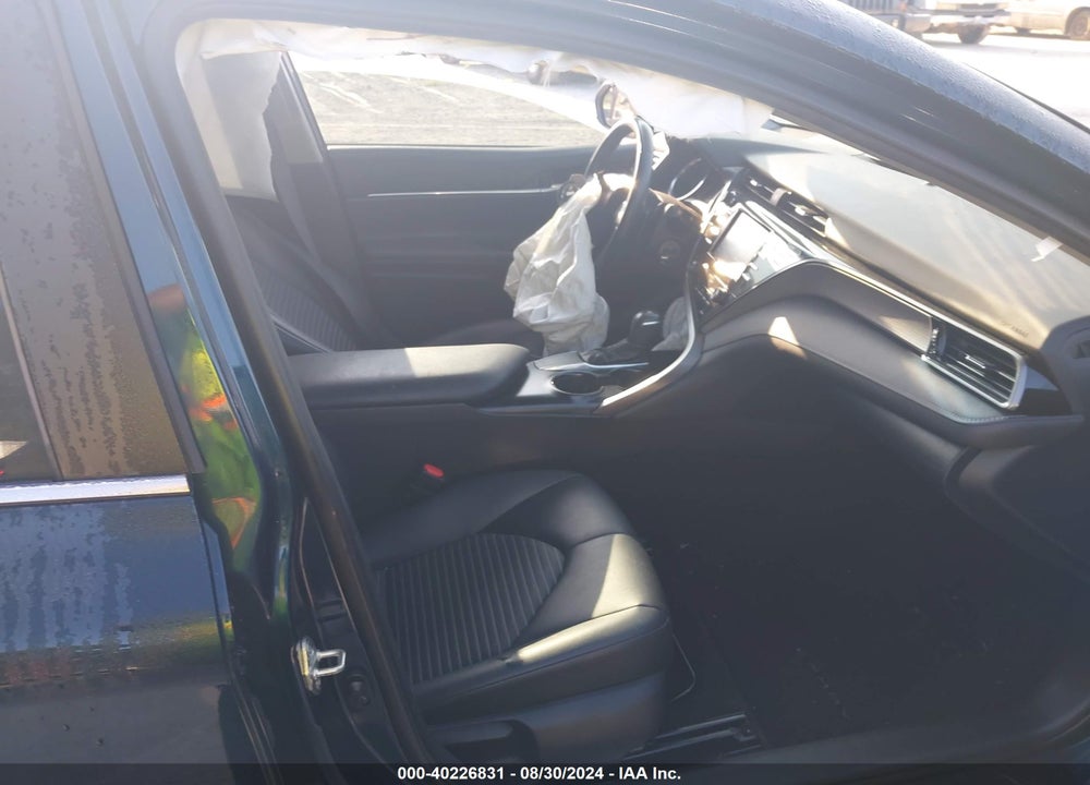 2019 TOYOTA CAMRY SE VIN: 4T1B11HK9KU277464