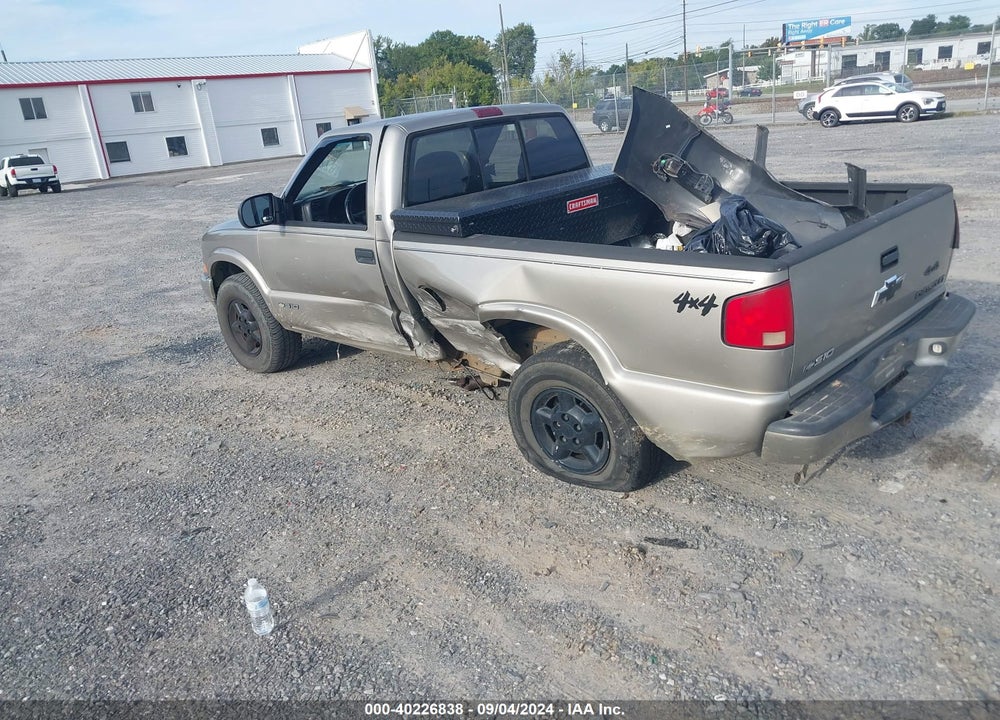 2000 CHEVROLET S-10 LS VIN: 1GCDT14W6YK159750