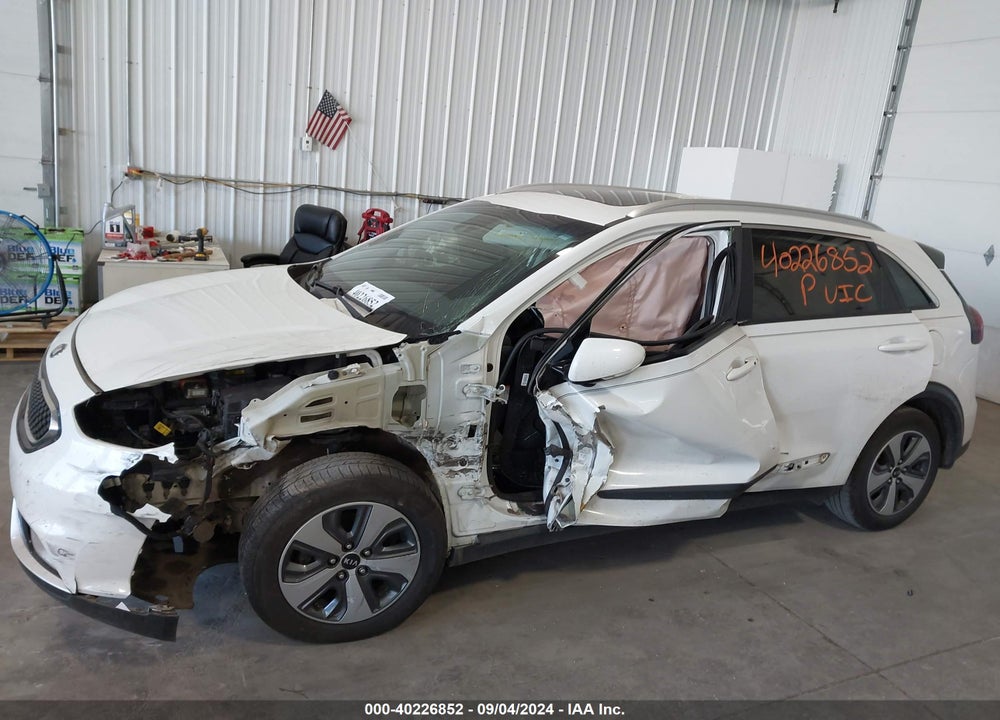 2019 KIA NIRO EX VIN: KNDCE3LC4K5301494
