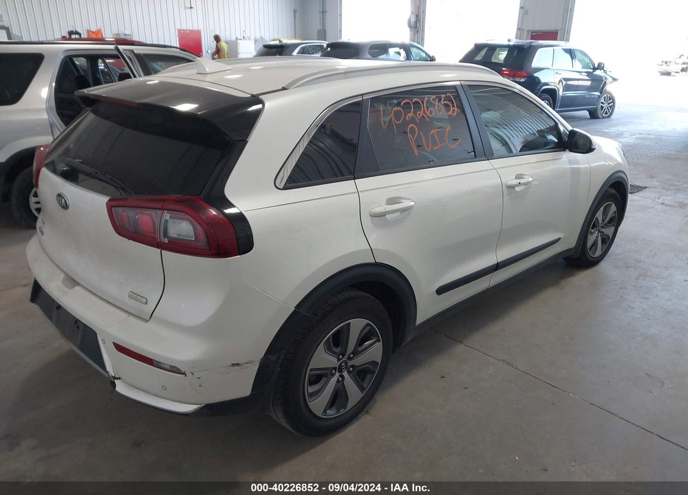 2019 KIA NIRO EX VIN: KNDCE3LC4K5301494