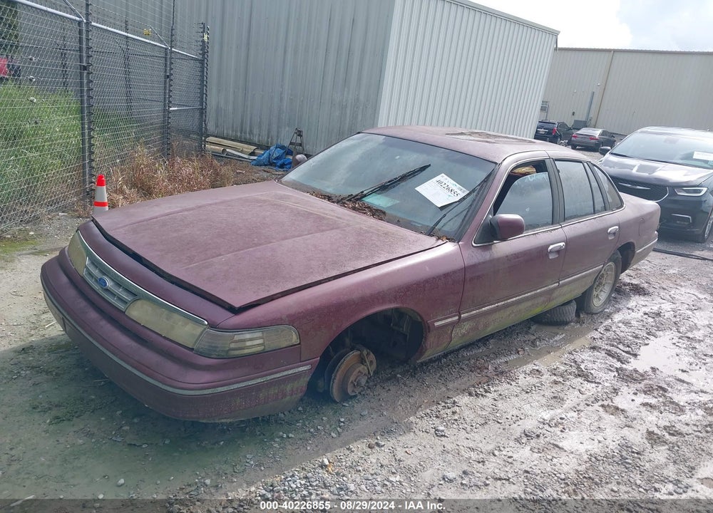 1995 FORD CROWN VICTORIA LX VIN: 2FALP74WXSX194711