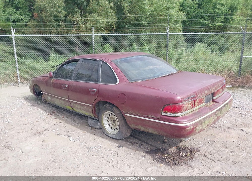 1995 FORD CROWN VICTORIA LX VIN: 2FALP74WXSX194711