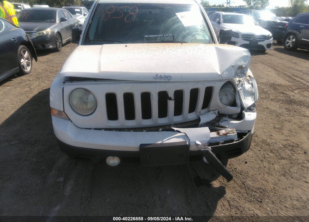 2014 JEEP PATRIOT SPORT VIN: 1C4NJRBB8ED572715