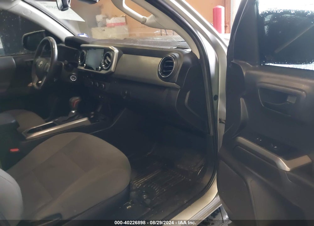 2022 TOYOTA TACOMA SR5 V6 VIN: 3TMAZ5CN0NM192944