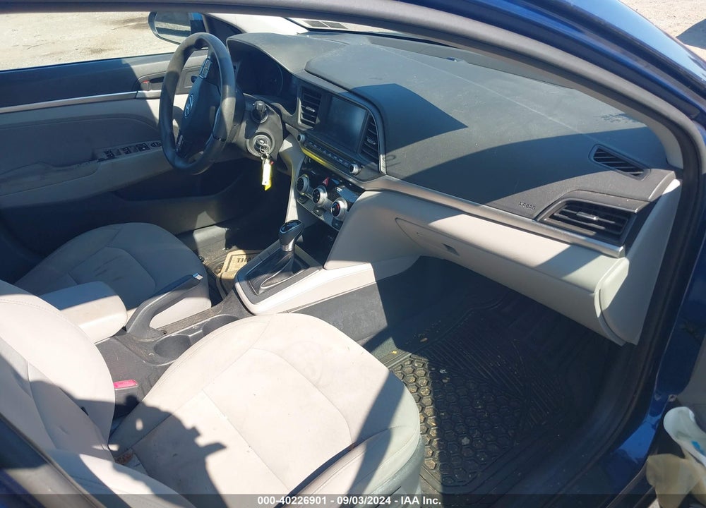 2019 HYUNDAI ELANTRA SEL VIN: 5NPD84LF6KH436973