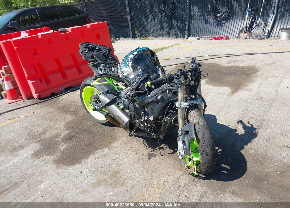2023 BMW S 1000 RR VIN: WB10E6304P6G92710