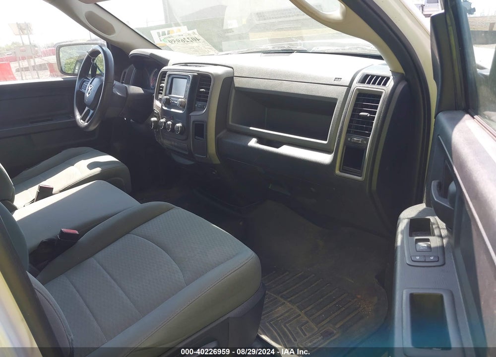 2015 RAM 1500 TRADESMAN VIN: 1C6RR7FG1FS528581