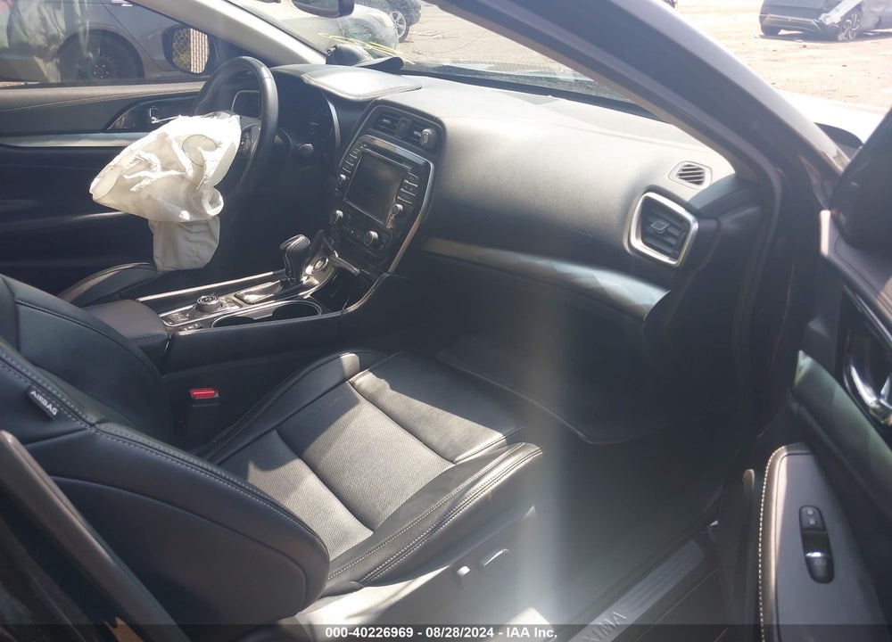 2020 NISSAN MAXIMA SL XTRONIC CVT VIN: 1N4AA6DV1LC375656