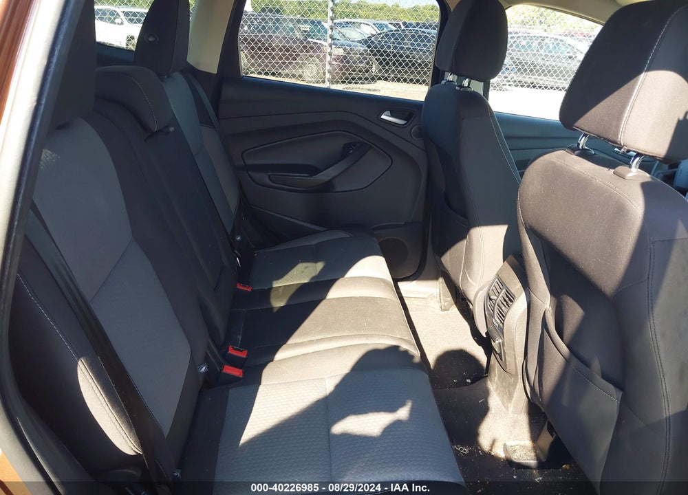 2017 FORD ESCAPE SE VIN: 1FMCU0GD5HUC12743
